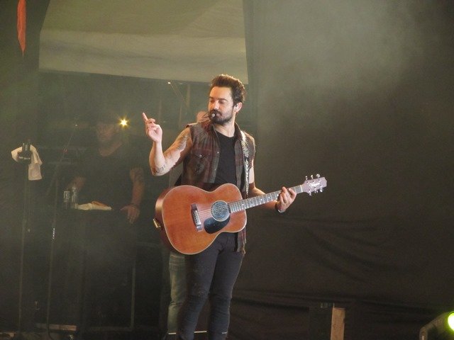 Show da Dupla Fernando & Sorocaba parte 02