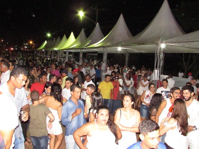 1º Reveillon Lago Pioneiros Colider parte 01