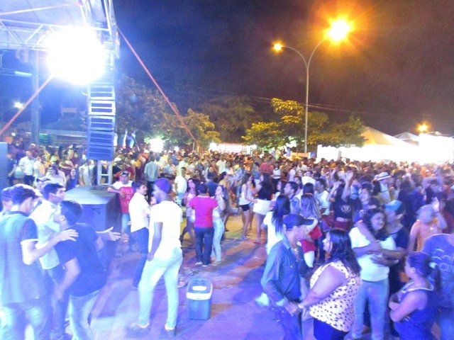 1º Reveillon Lago Pioneiros Colider parte 01