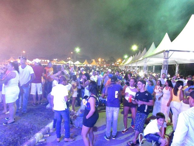 1º Reveillon Lago Pioneiros Colider parte 01