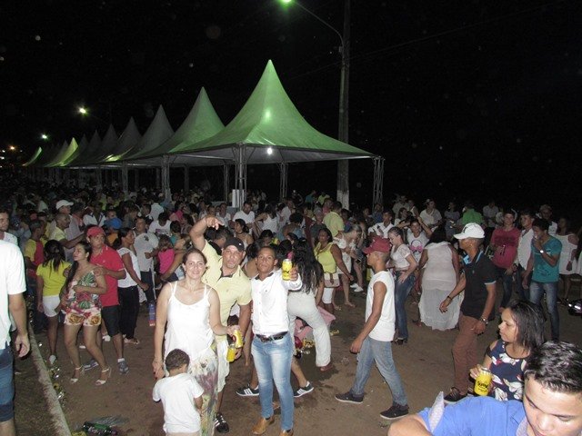 1º Reveillon Lago Pioneiros Colíder parte 03