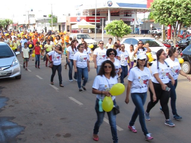 Passeata Faça Bonito 02