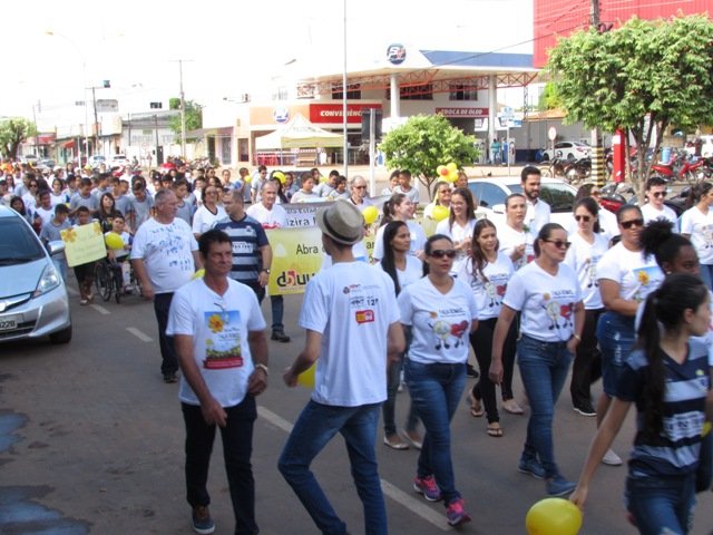 Passeata Faça Bonito 02