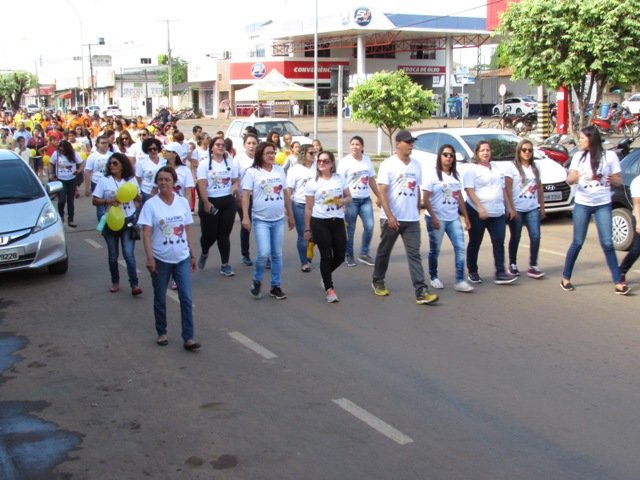 Passeata Faça Bonito 02