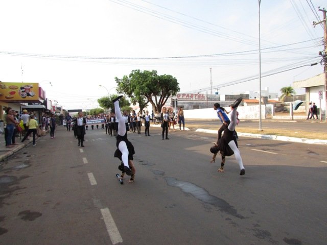 Desfile 7 de Setembro Colider parte 001