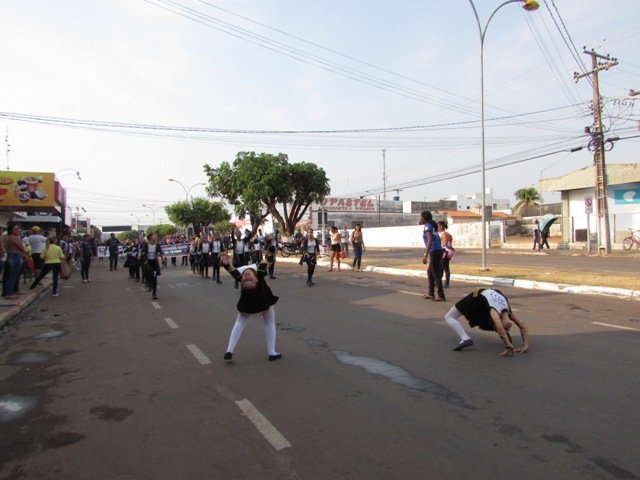 Desfile 7 de Setembro Colider parte 001