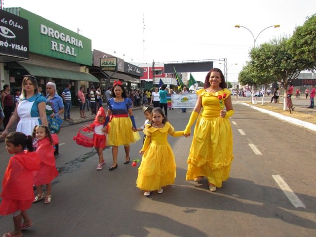 Desfile 7 de Setembro Colider parte 002