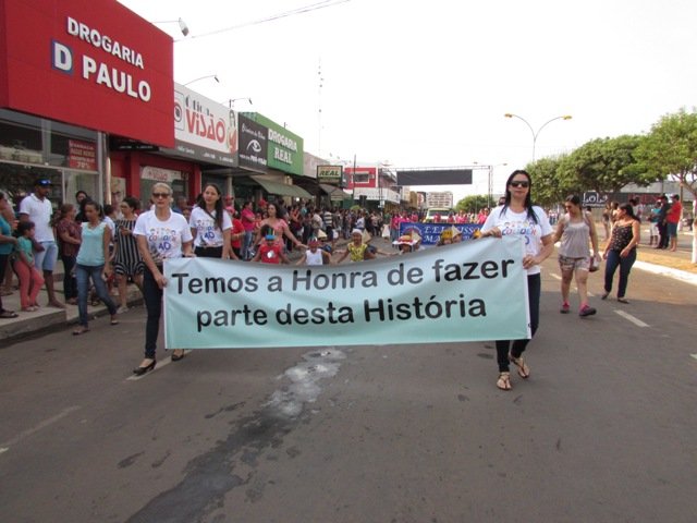 Desfile 7 de Setembro Colider parte 002