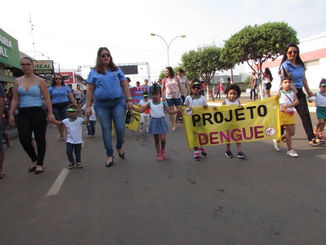 Desfile 7 de Setembro Colider parte 002