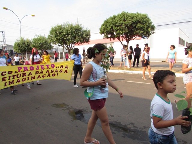 Desfile 7 de Setembro Colider parte 002