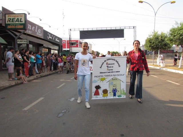 Desfile 7 de Setembro Colider parte 003