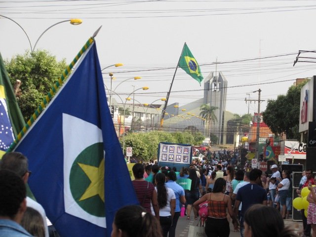 Desfile 7 de Setembro Colider parte 003
