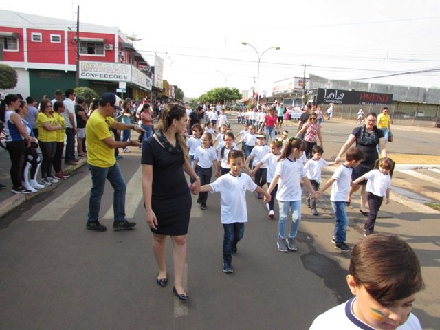 Desfile 7 de Setembro Colider parte 003
