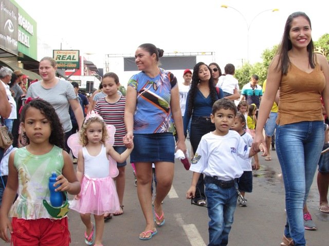 Desfile 7 de Setembro Colider parte 003