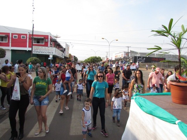 Desfile 7 de Setembro Colider parte 003