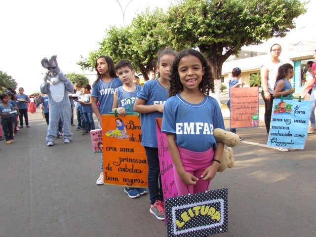 Desfile 7 de Setembro Colider parte 004