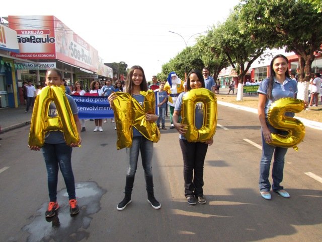 Desfile 7 de Setembro Colider parte 004