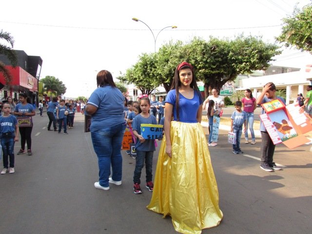 Desfile 7 de Setembro Colider parte 004
