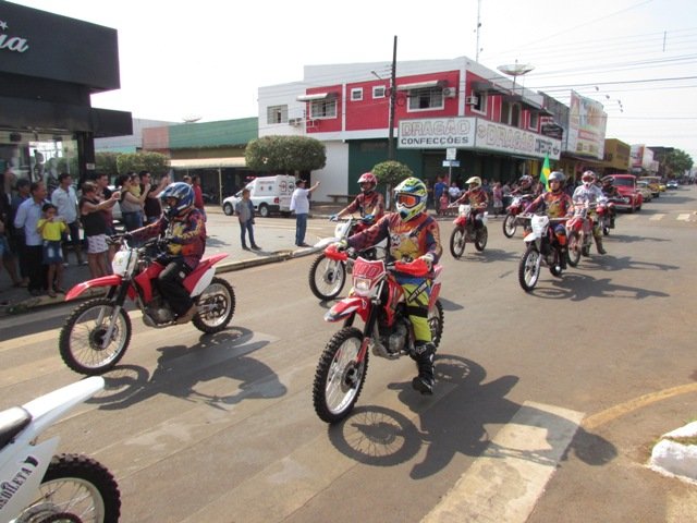 Desfile 7 de Setembro Colider parte 009