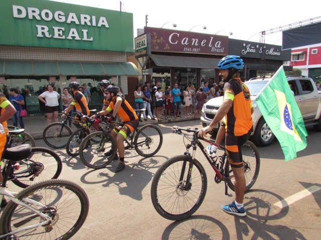 Desfile 7 de Setembro Colider parte 009