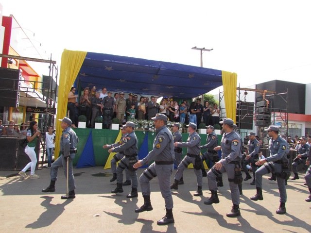 Desfile 7 de Setembro Colider parte 010