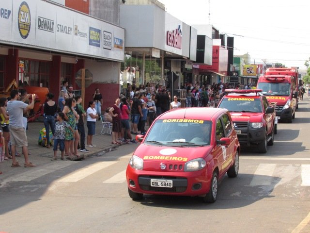 Desfile 7 de Setembro Colider parte 010