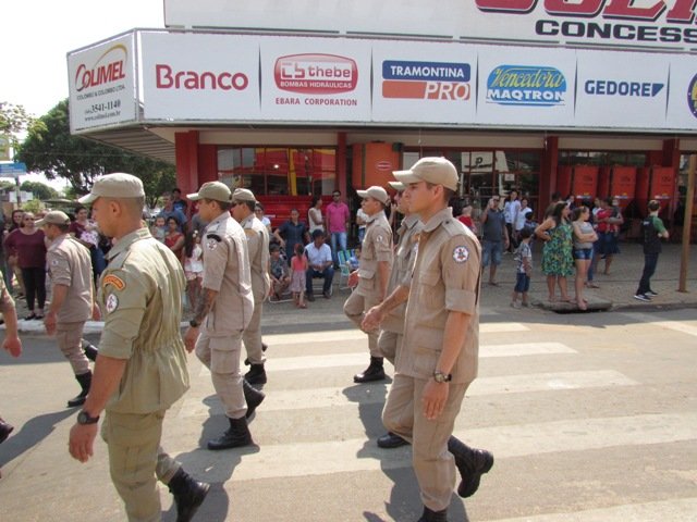 Desfile 7 de Setembro Colider parte 010