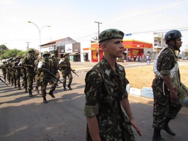 Desfile 7 de Setembro Colider parte 010