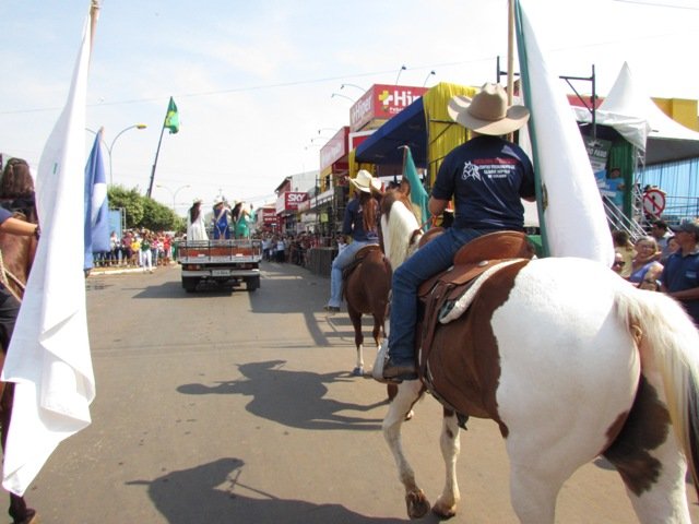 Desfile 7 de Setembro Colider parte 011