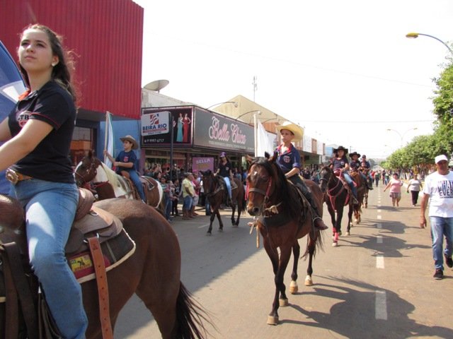 Desfile 7 de Setembro Colider parte 011