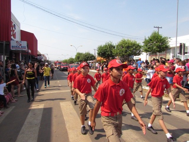 Desfile 7 de Setembro Colider parte 011