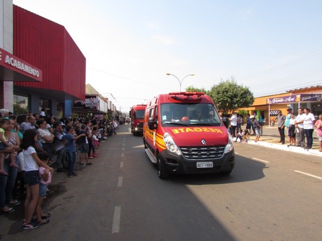Desfile 7 de Setembro Colider parte 011