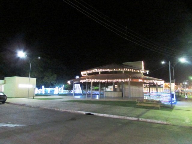Inaugurada Luzes Natalinas Lago Pioneiros Colider