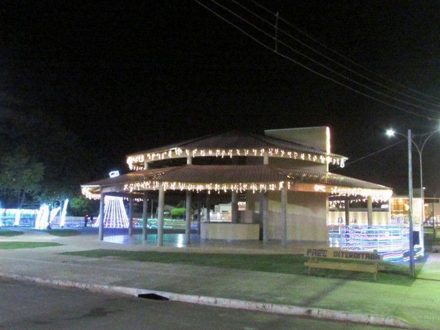 Inaugurada Luzes Natalinas Lago Pioneiros Colider