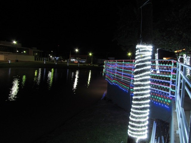 Inaugurada Luzes Natalinas Lago Pioneiros Colider
