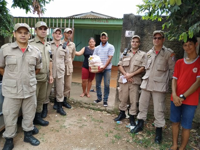 Entrega Cestas do Natal Solidario de Colíder