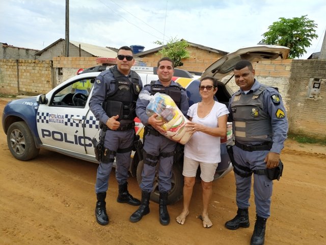 Entrega Cestas do Natal Solidario de Colíder