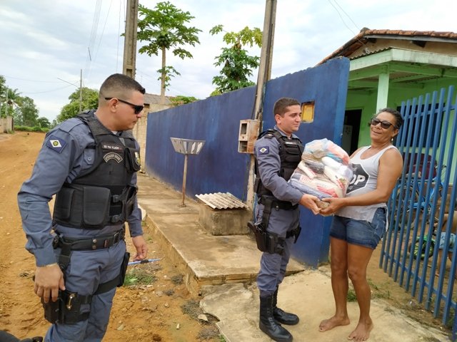 Entrega Cestas do Natal Solidario de Colíder