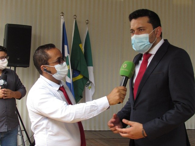 Prefeito Maninho dá posse Secretarios parte 001