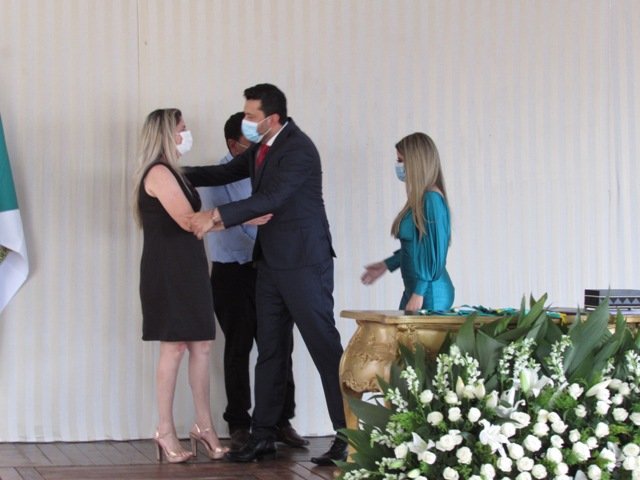 Prefeito Maninho dá posse Secretarios parte 001