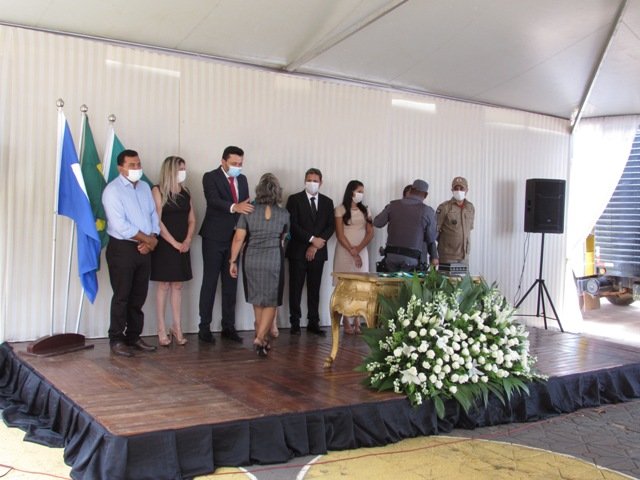 Prefeito Maninho dá posse Secretarios parte 001