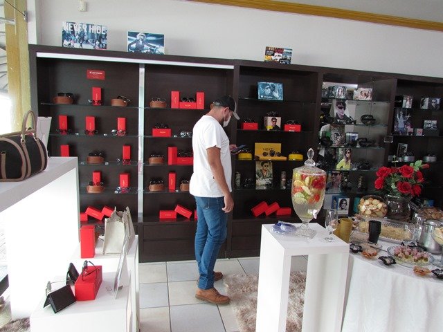 Reinauguração Otica Vip Colíder parte 002