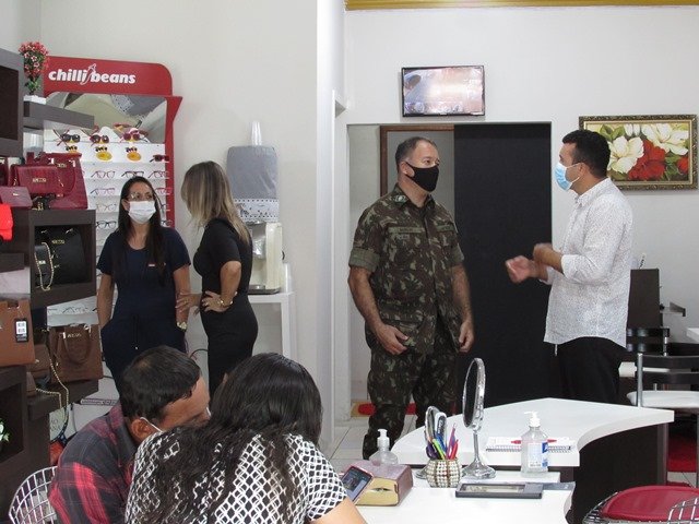 Reinauguração Otica Vip Colíder parte 002