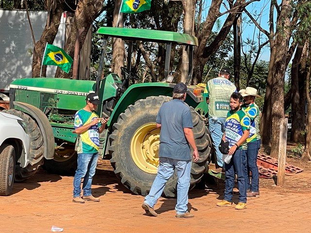 Carreata Movimento Verde Amarelo Colíder