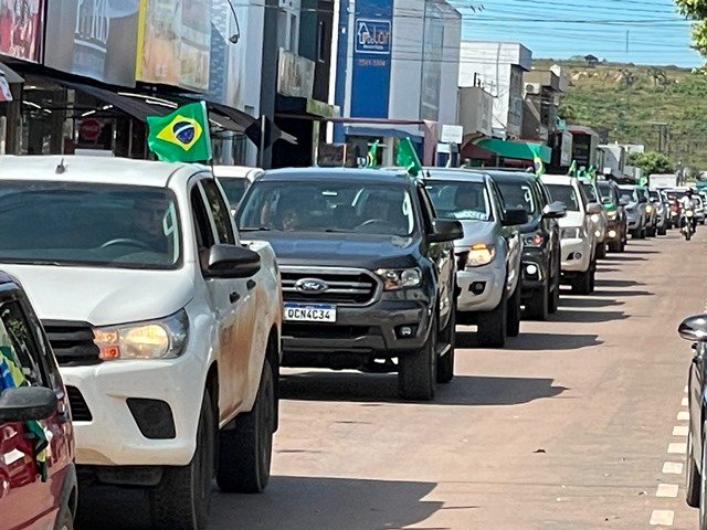 Carreata Movimento Verde Amarelo Colíder