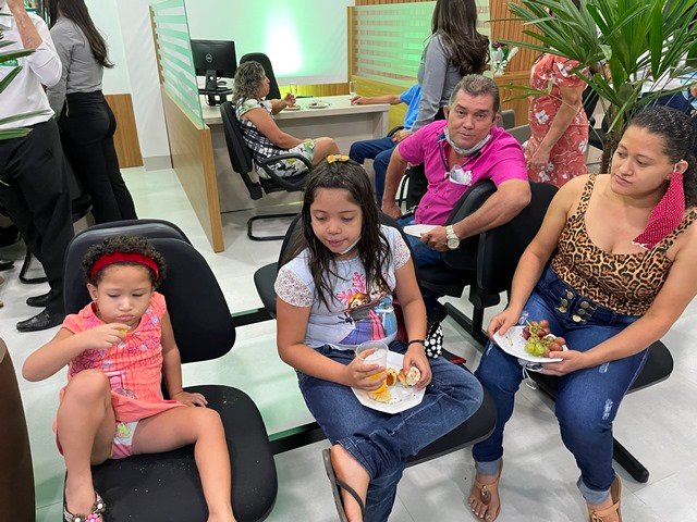 Reinauguração SICOOB norte de Colider parte 003