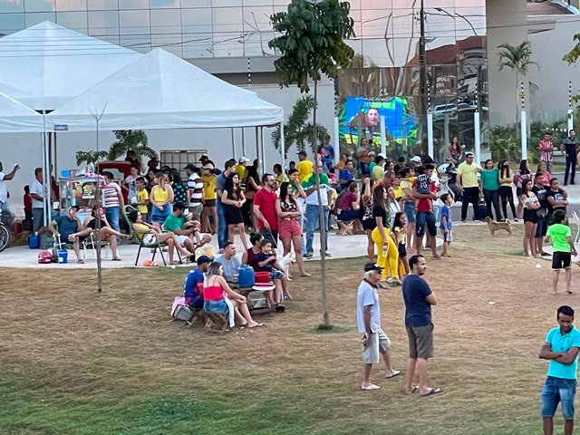 Sociedade Colidense aproveitaram feriado de 7 de Setembro para manisfestar