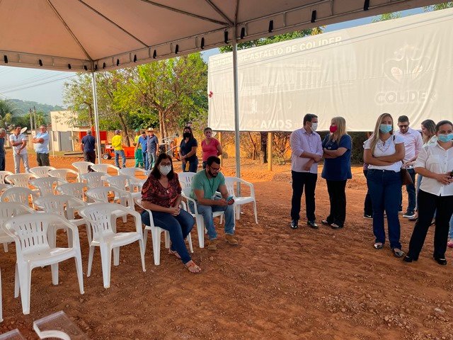 Prefeito Maninho realiza a entrega da 1ª Usina Asfaltica de Colíder. (parte 01)