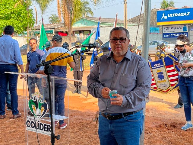 Prefeito Maninho realiza a entrega da 1ª Usina Asfaltica de Colíder. (parte 01)