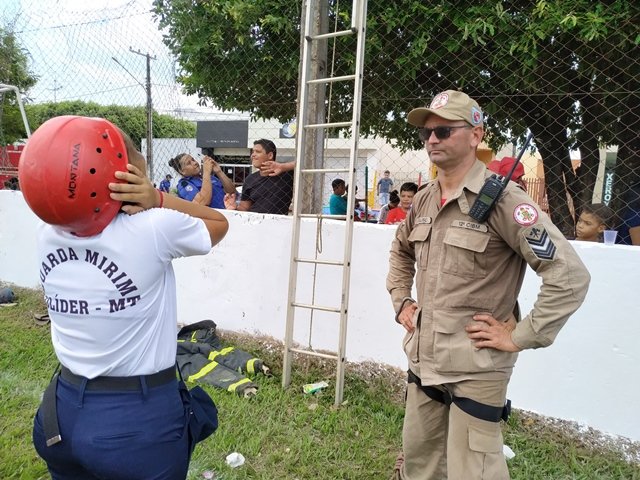 1ª Festa das Crianças na Caserna em Colíder parte 001